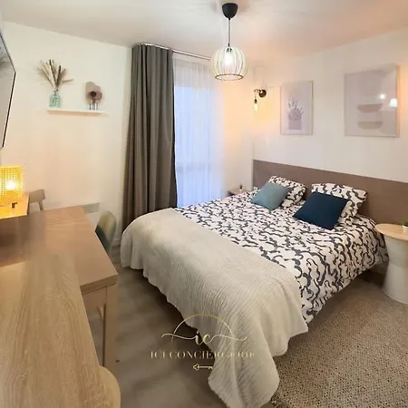 Le Cosy Saint-cyr Apartment
