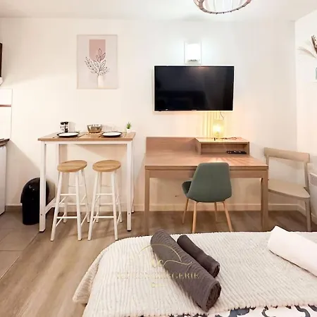 Le Cosy Saint-cyr Saint-Cyr-lʼÉcole